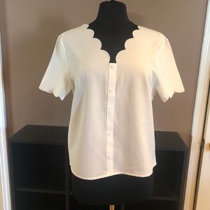 White short sleeve scallop blouse